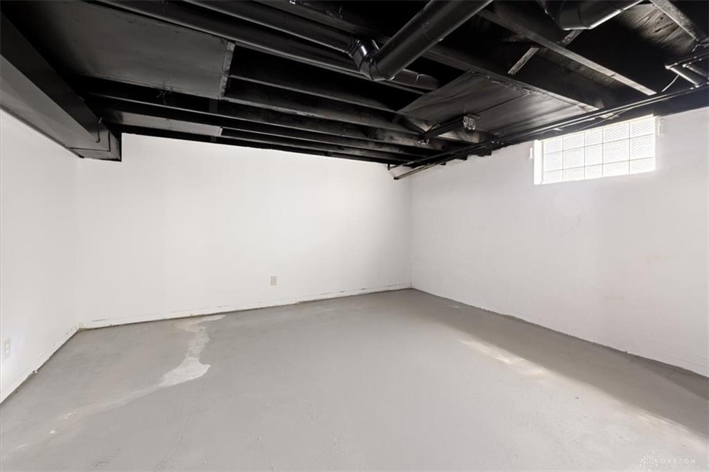 2860 Shafor Property Photo 31