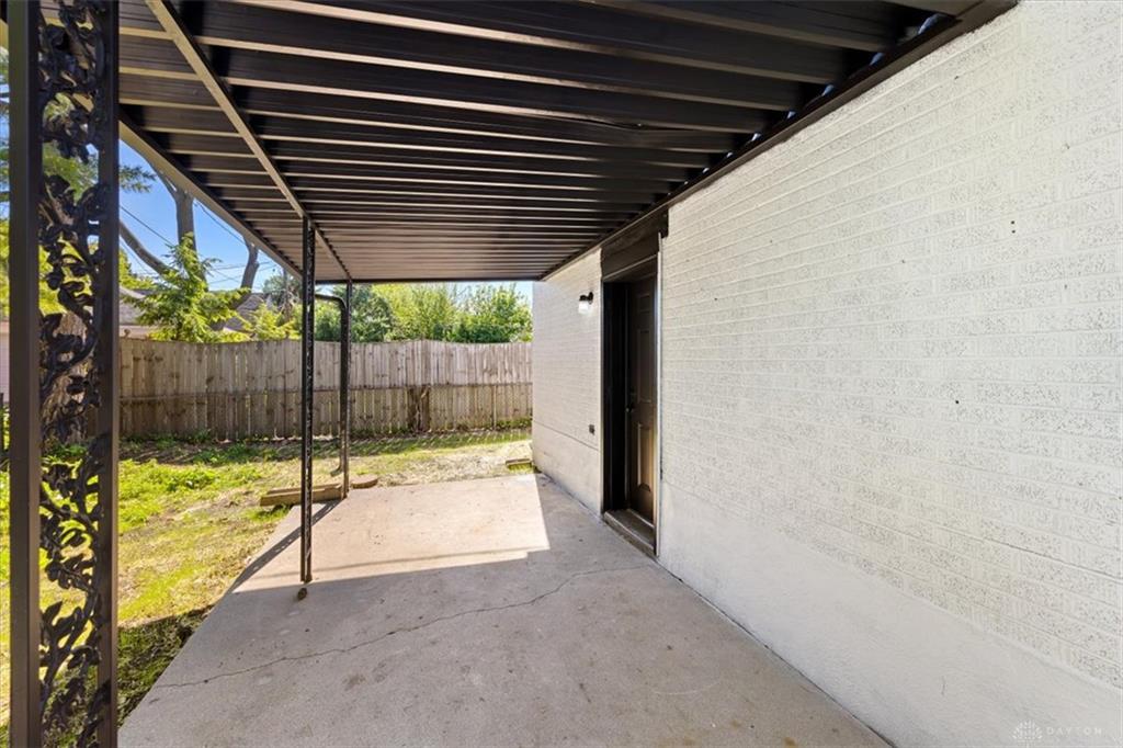 2860 Shafor Property Photo 43