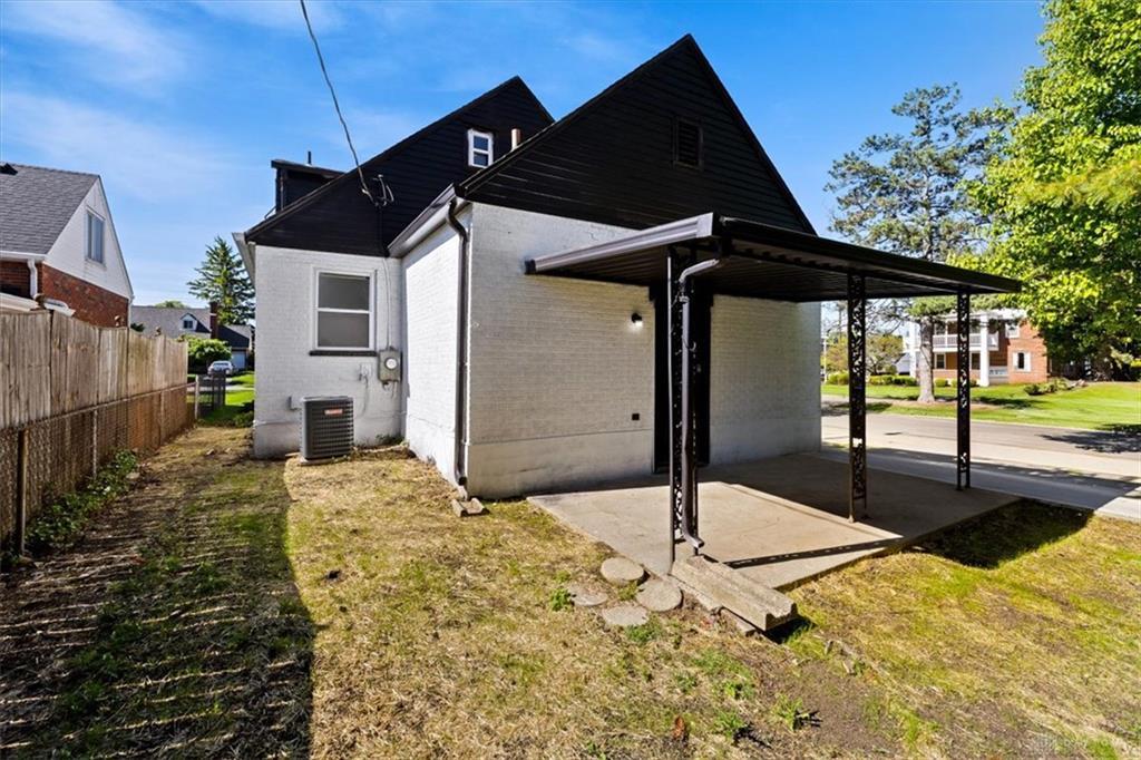 2860 Shafor Property Photo 44
