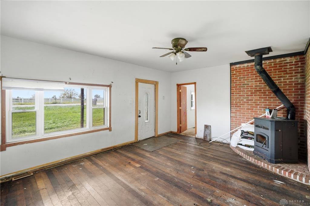 7393 Greenbush Property Photo 4