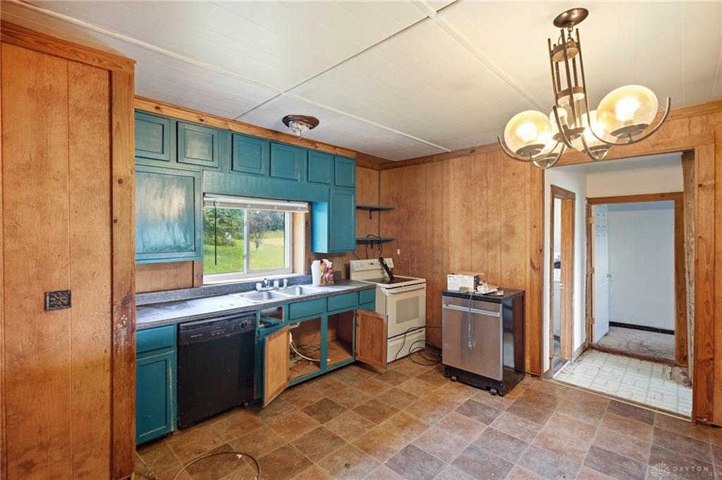 7393 Greenbush Property Photo 11