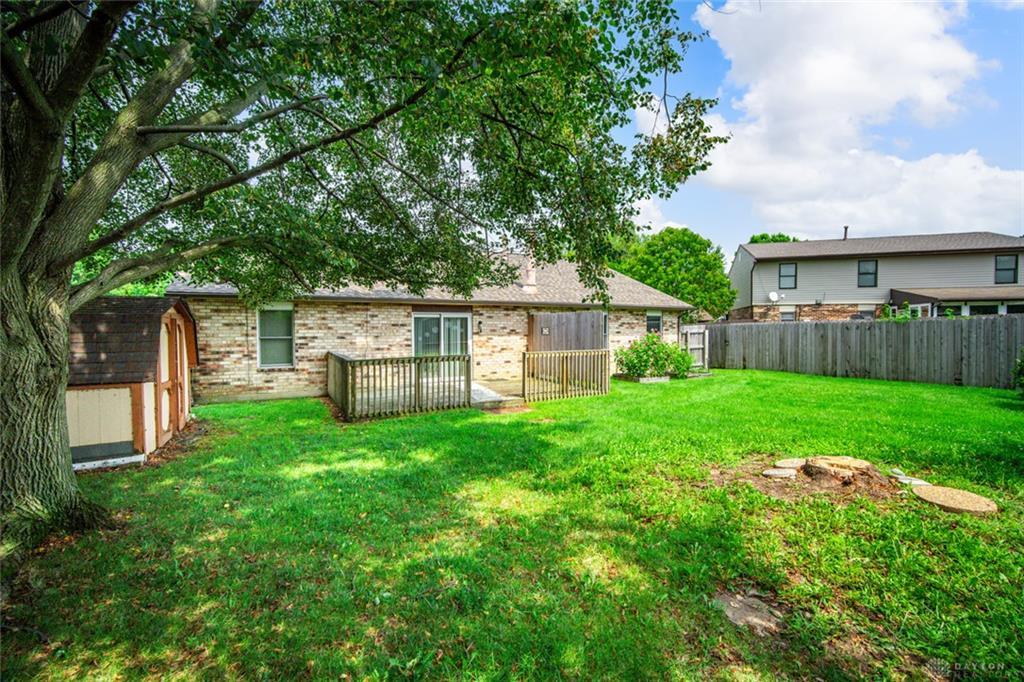 8621 Emeraldgate Property Photo 5