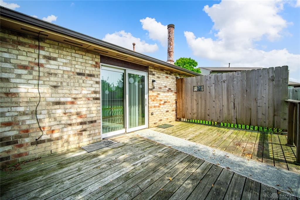 8621 Emeraldgate Property Photo 8