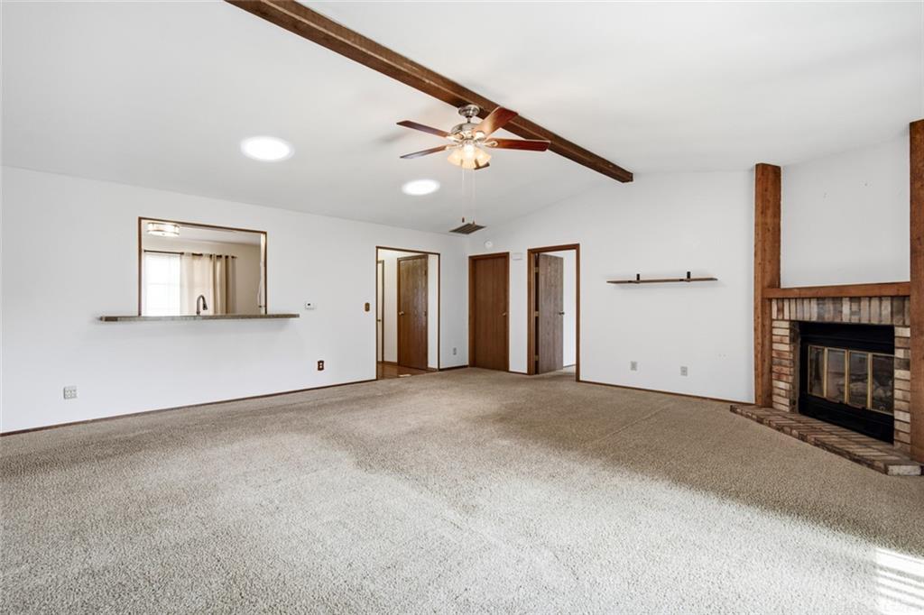 8621 Emeraldgate Property Photo 12