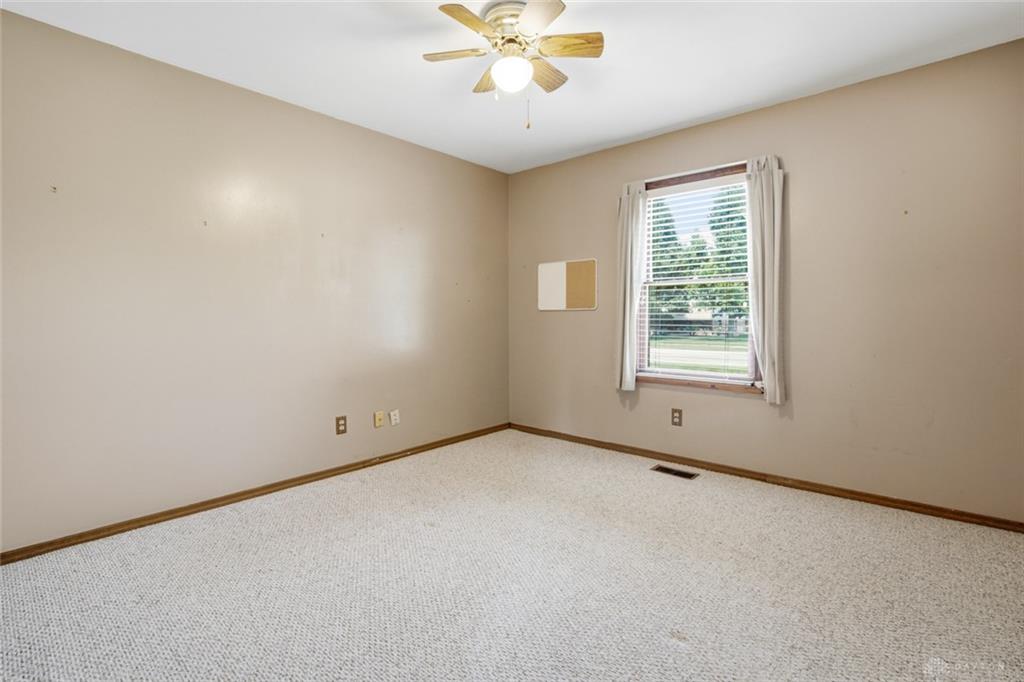8621 Emeraldgate Property Photo 18