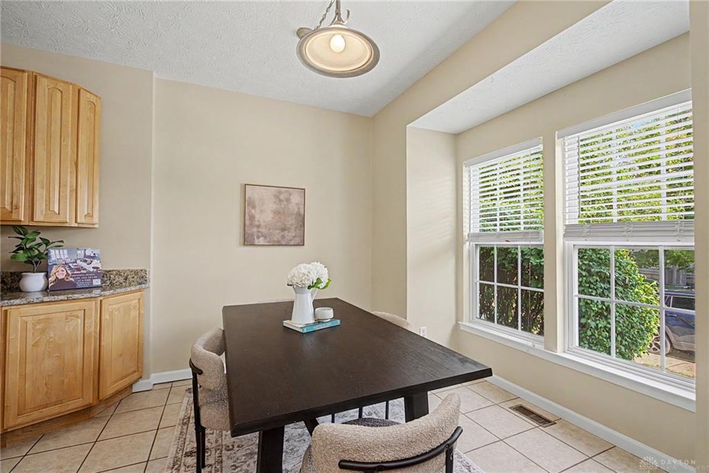 3827 Taft Property Photo 7