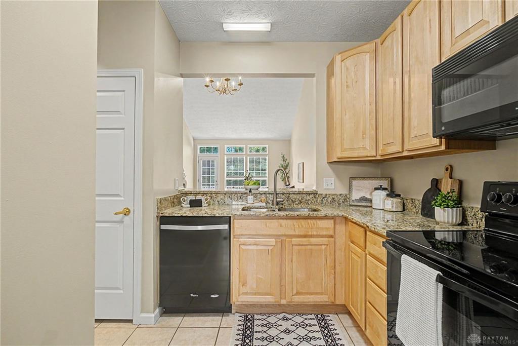 3827 Taft Property Photo 11