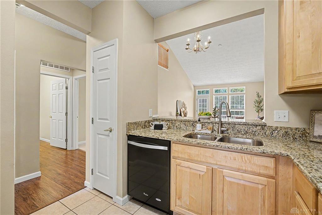 3827 Taft Property Photo 14