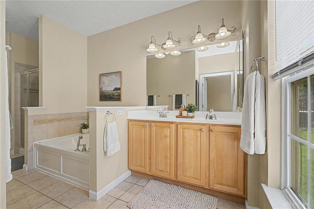 3827 Taft Property Photo 25