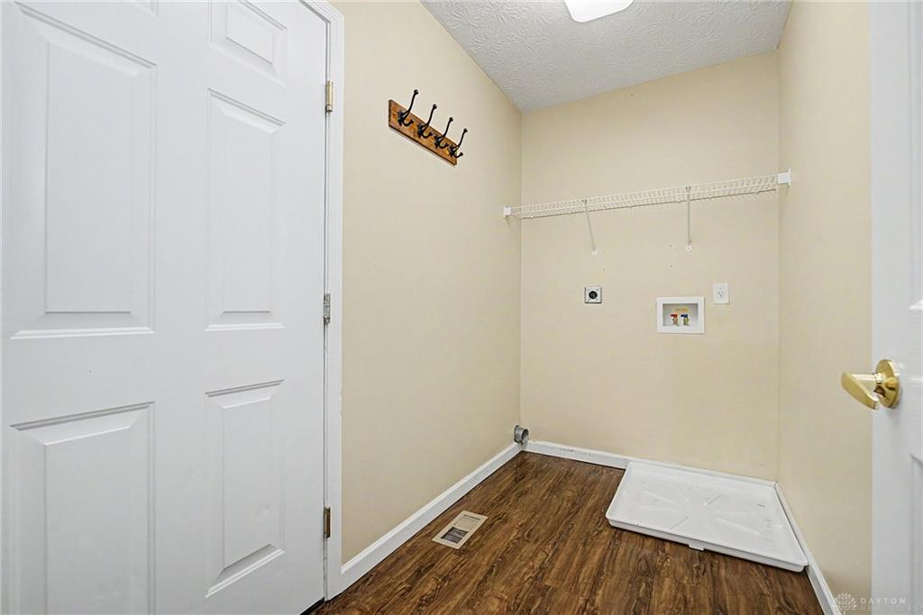 3827 Taft Property Photo 30