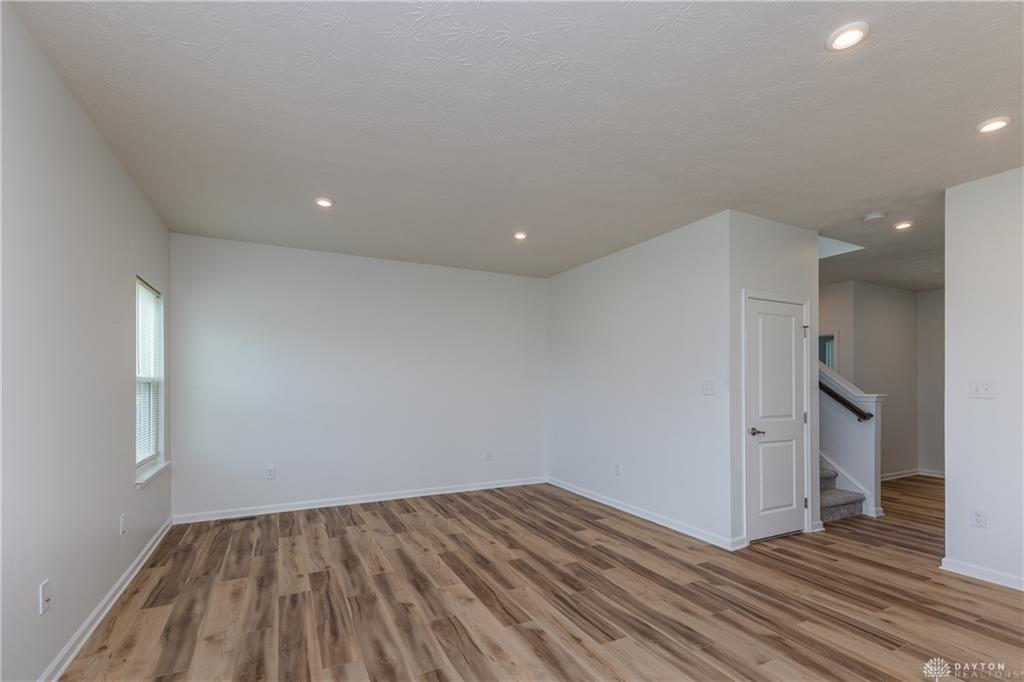 403 Sydney Property Photo 6