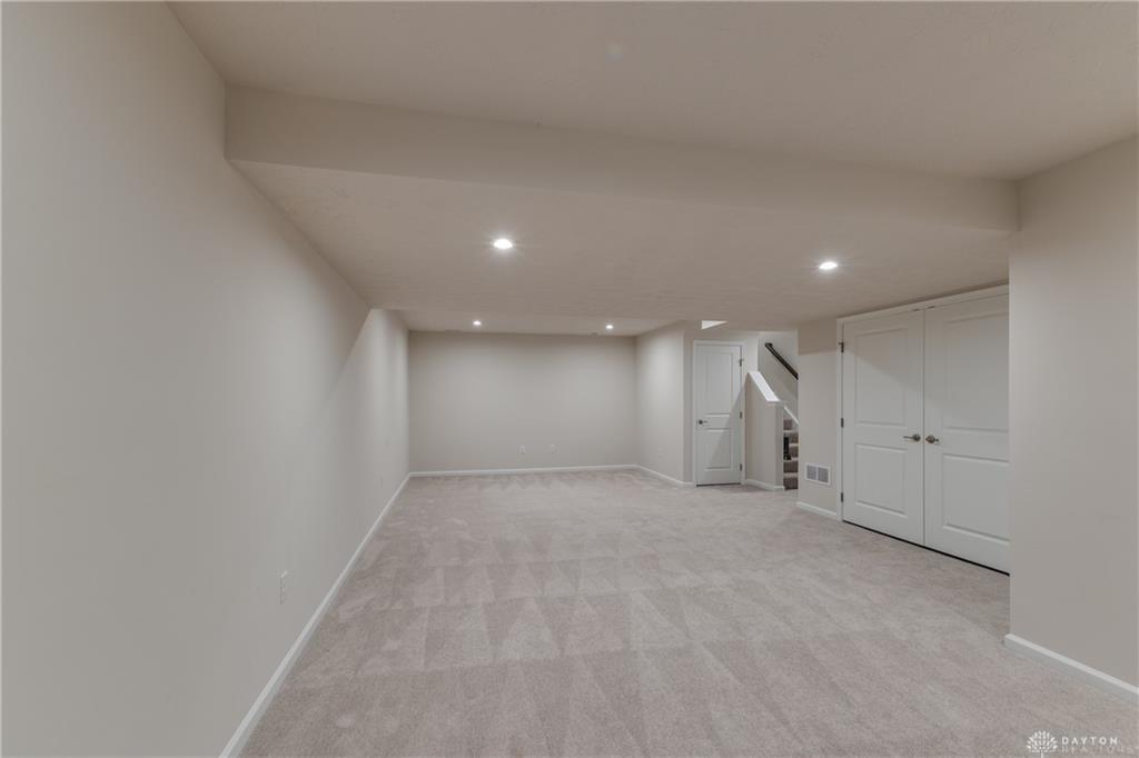 403 Sydney Property Photo 32