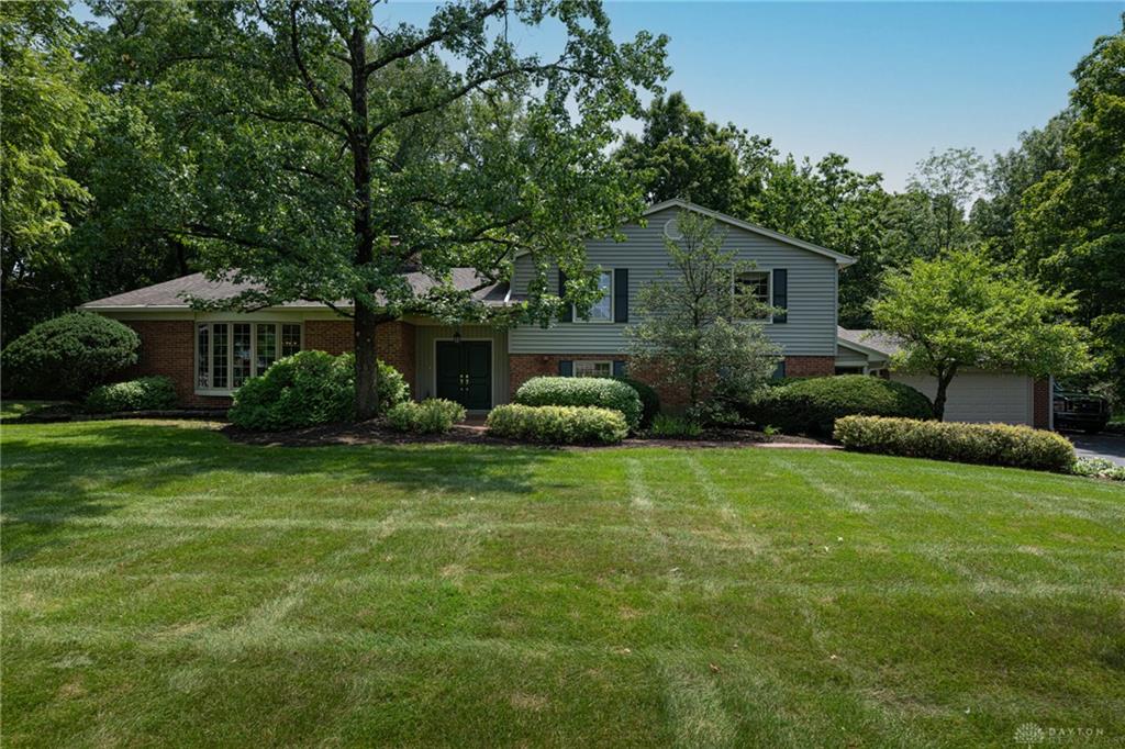 228 E Rahn Property Photo 1