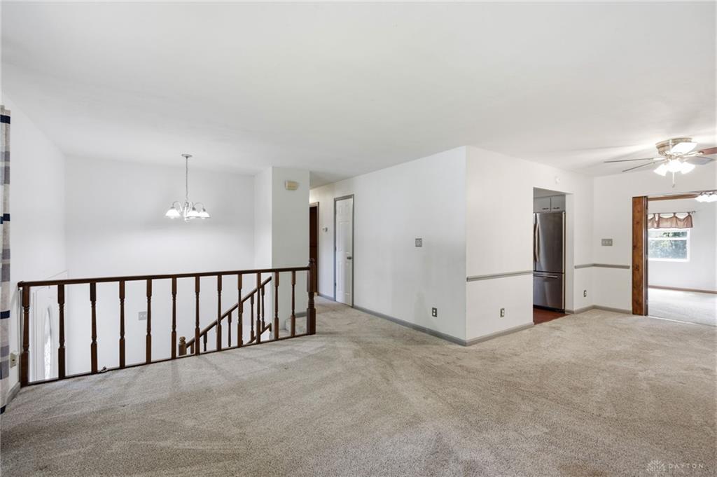 651 Charlotte Property Photo 5