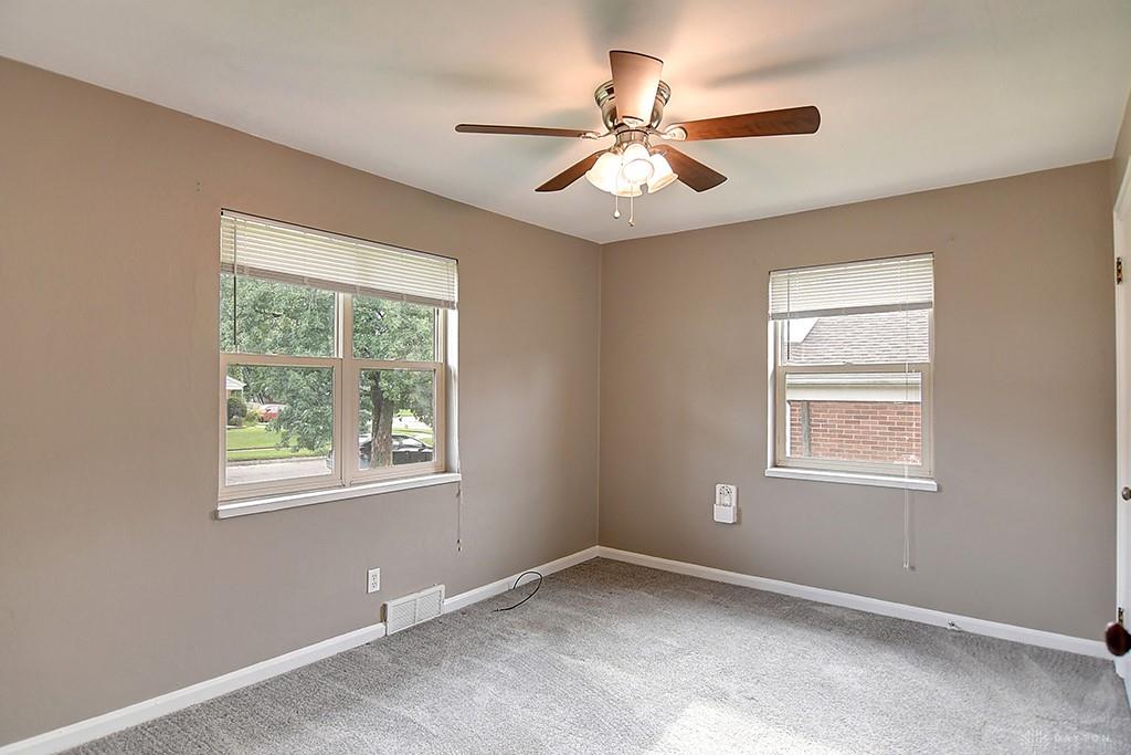 605 Wedgewood Property Photo 13