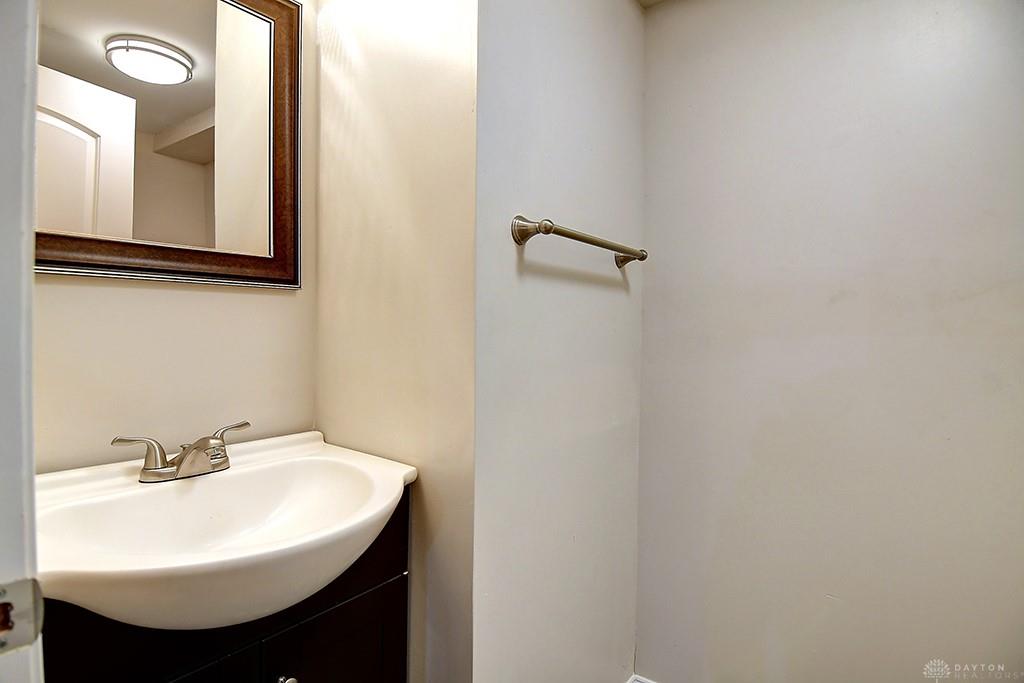 605 Wedgewood Property Photo 23