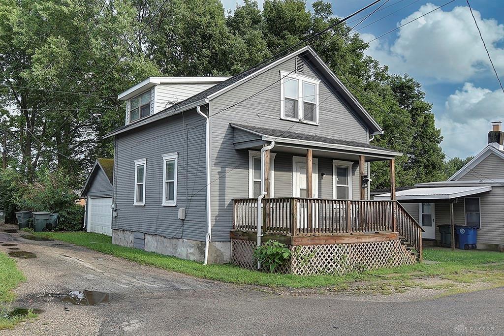 1415 Ohmer Property Photo 9