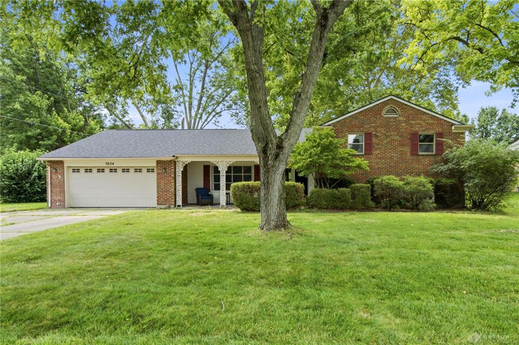 3834 Willow Creek
