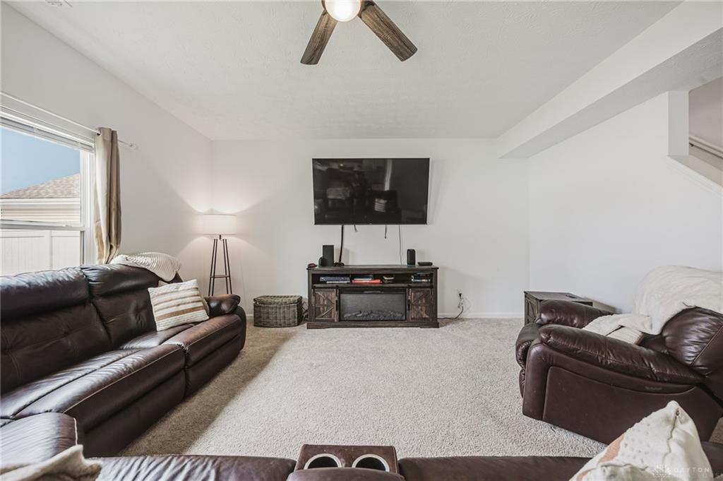 1505 Arrowhead Property Photo 8