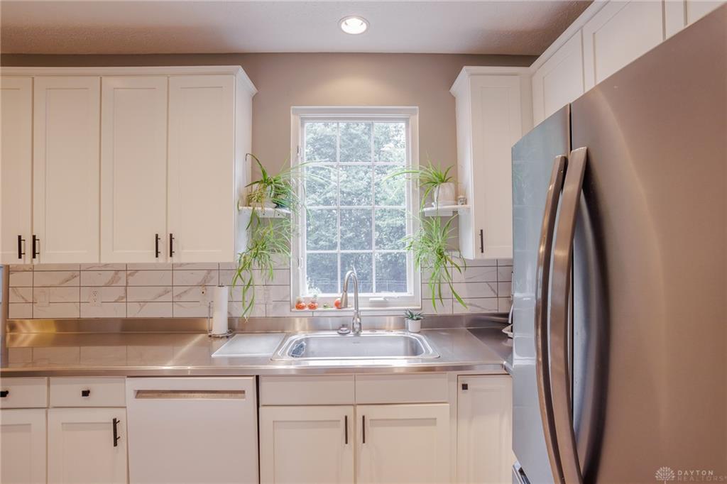 105 Cold Springs Property Photo 11