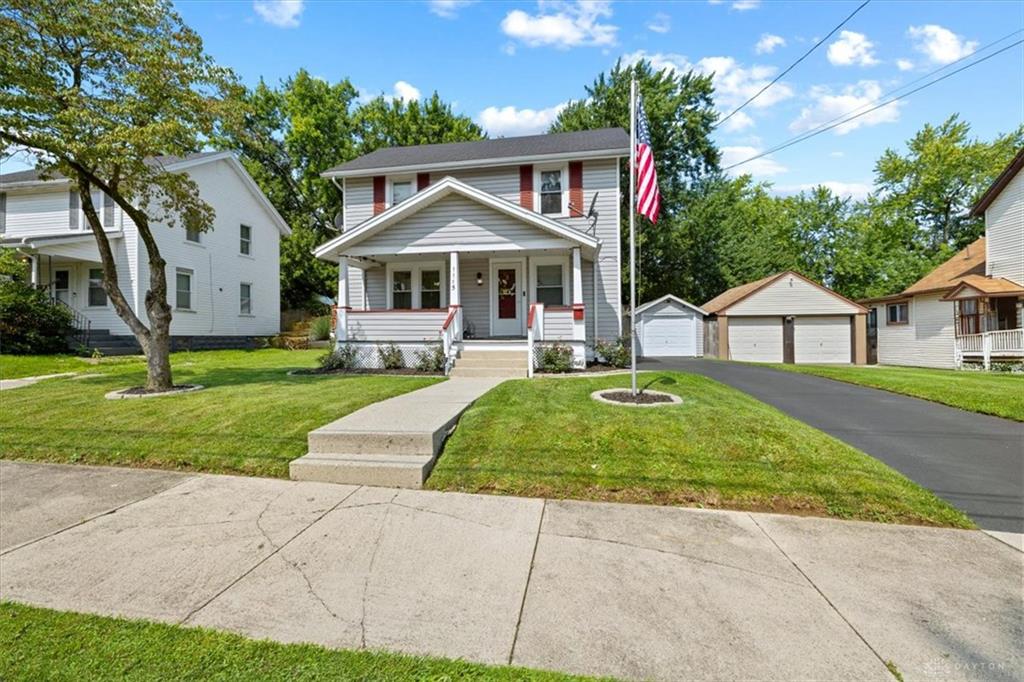 1115 Beacon Property Photo 4