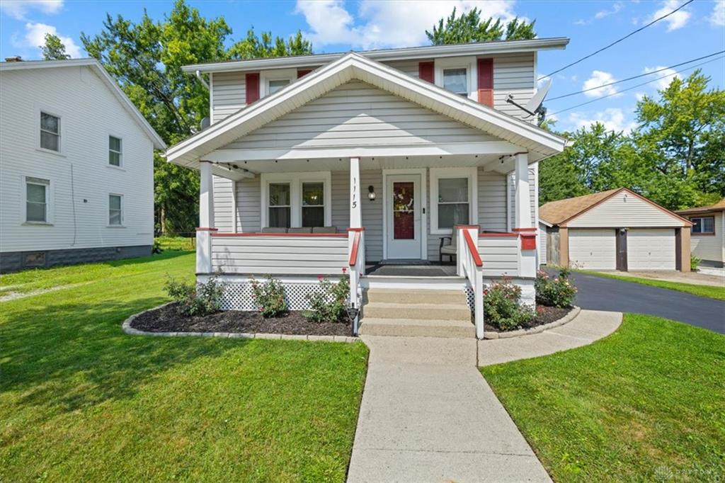1115 Beacon Property Photo 7