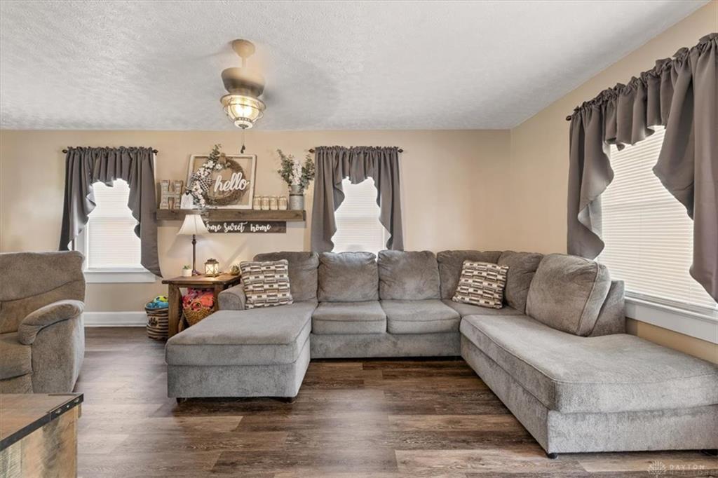 1115 Beacon Property Photo 14