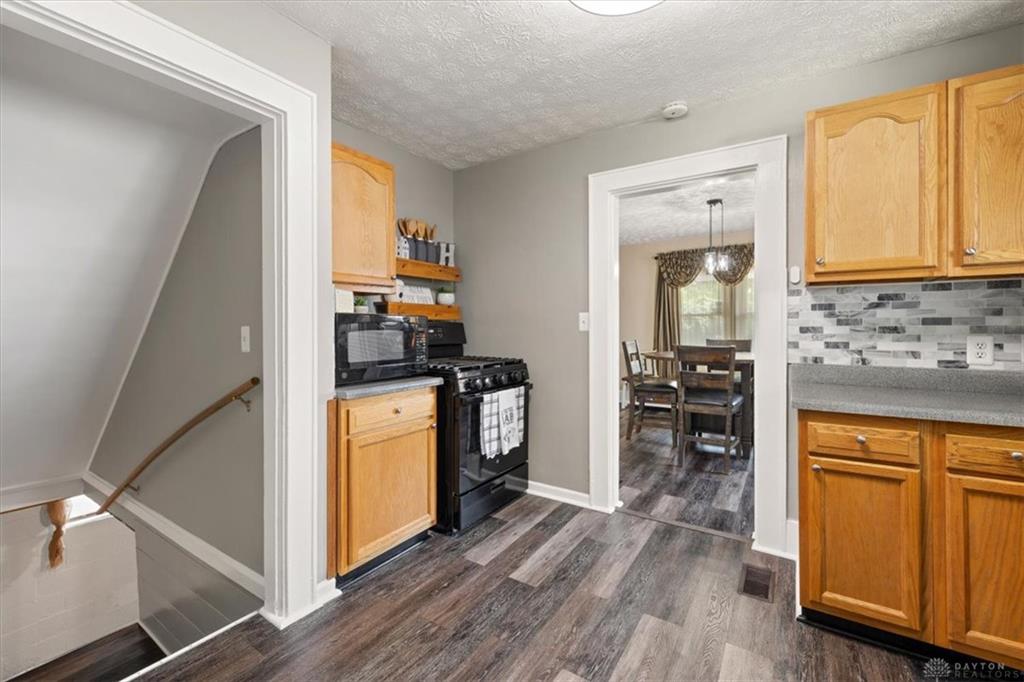 1115 Beacon Property Photo 20