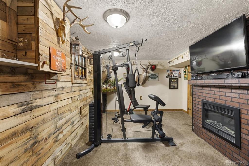 1115 Beacon Property Photo 22