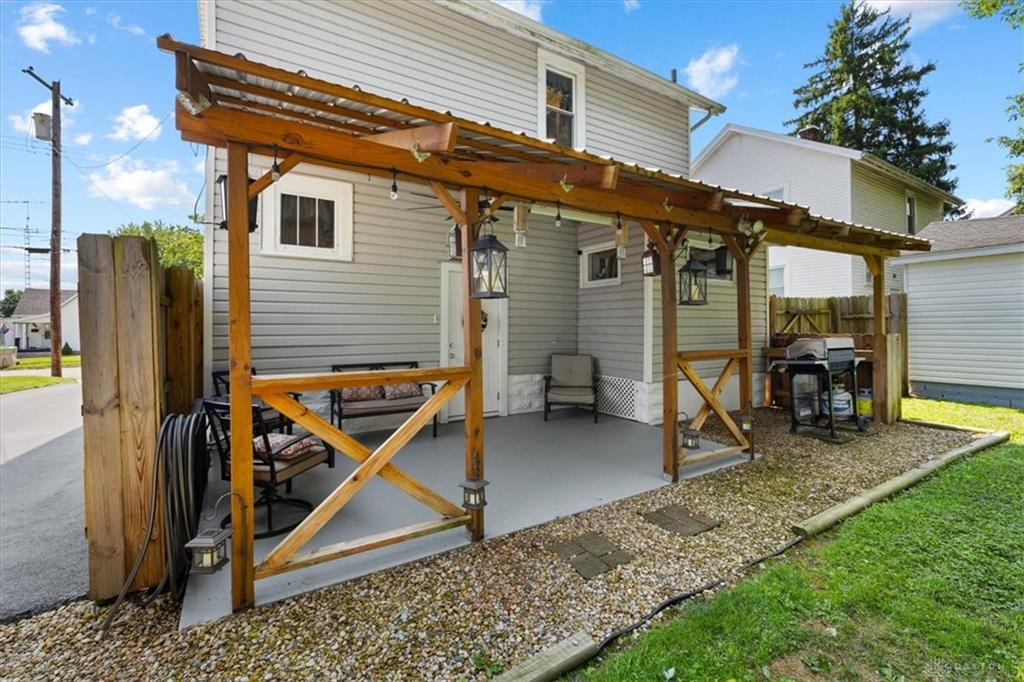 1115 Beacon Property Photo 34