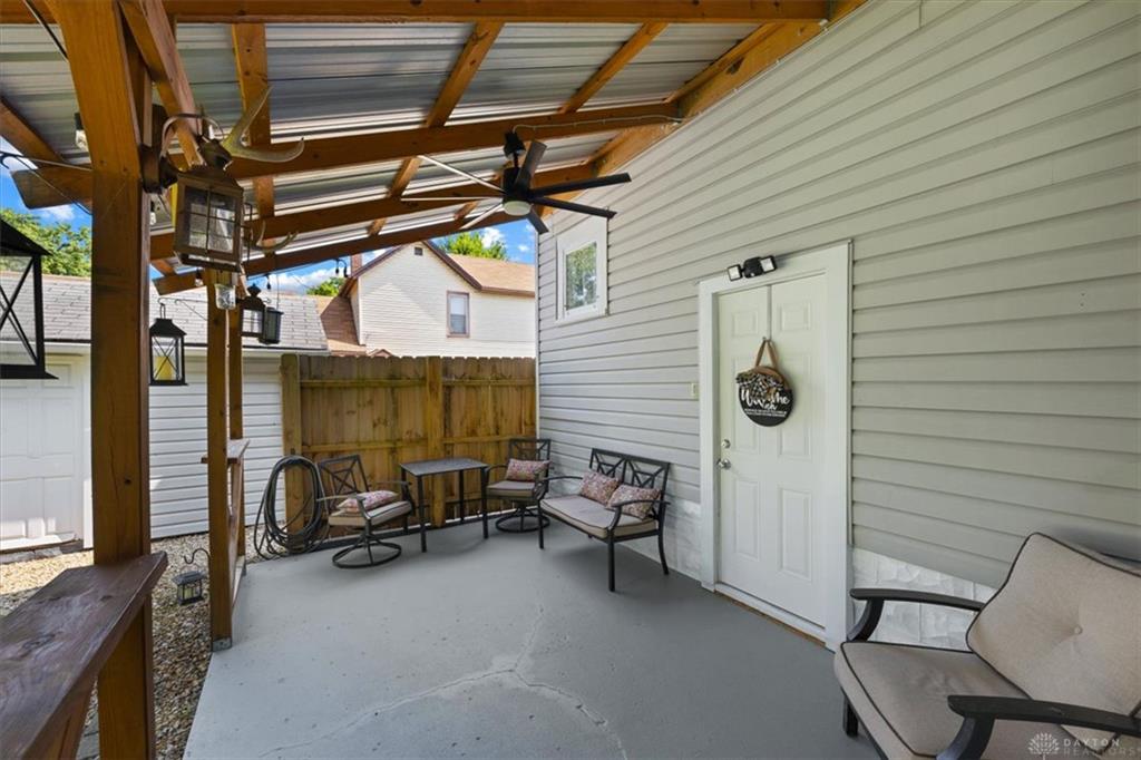 1115 Beacon Property Photo 35