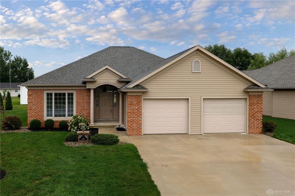806 Silver Pines Dr
