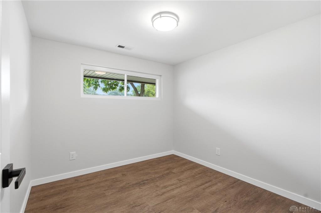 4721 Babylon Property Photo 22