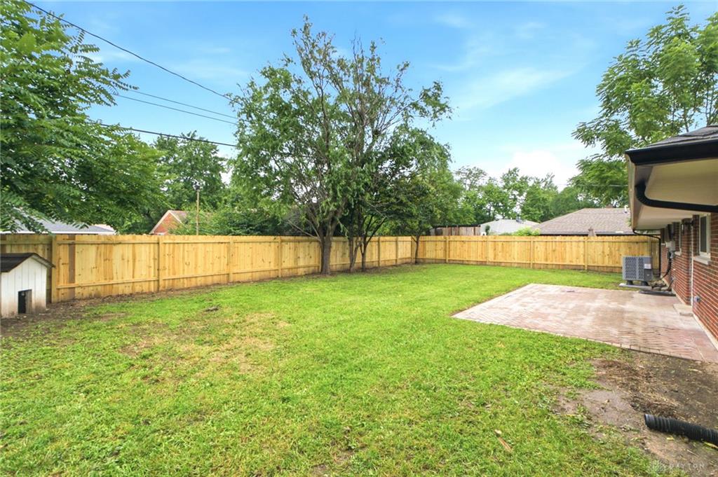 4721 Babylon Property Photo 27