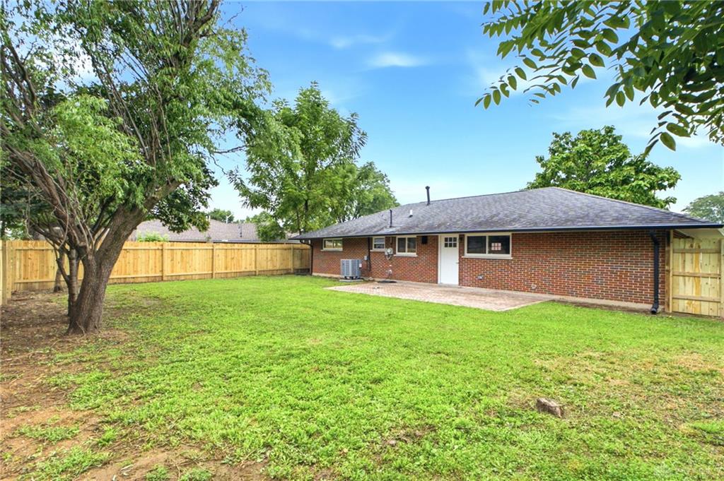4721 Babylon Property Photo 28