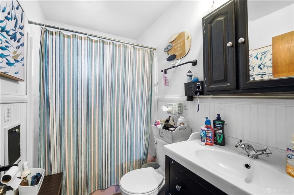 1104 Creighton Property Photo 20