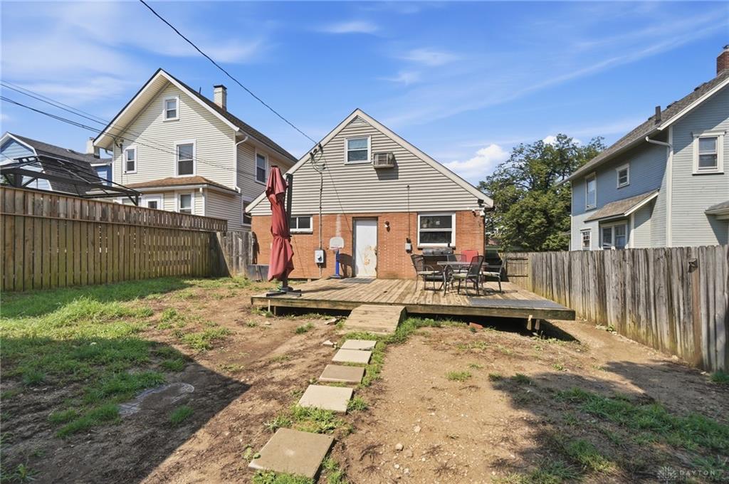 1104 Creighton Property Photo 25