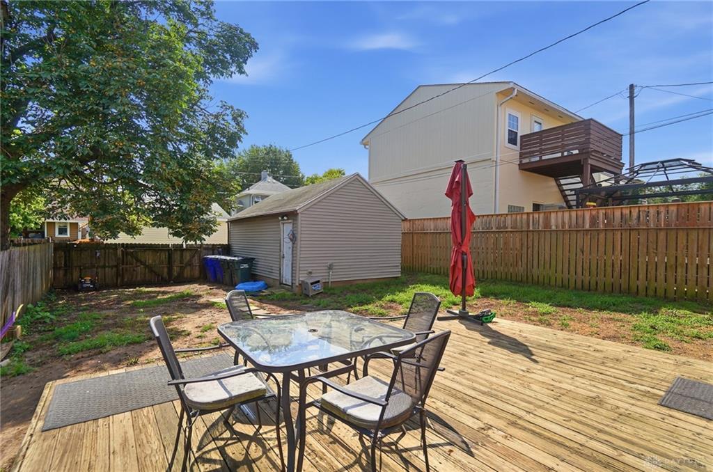 1104 Creighton Property Photo 29