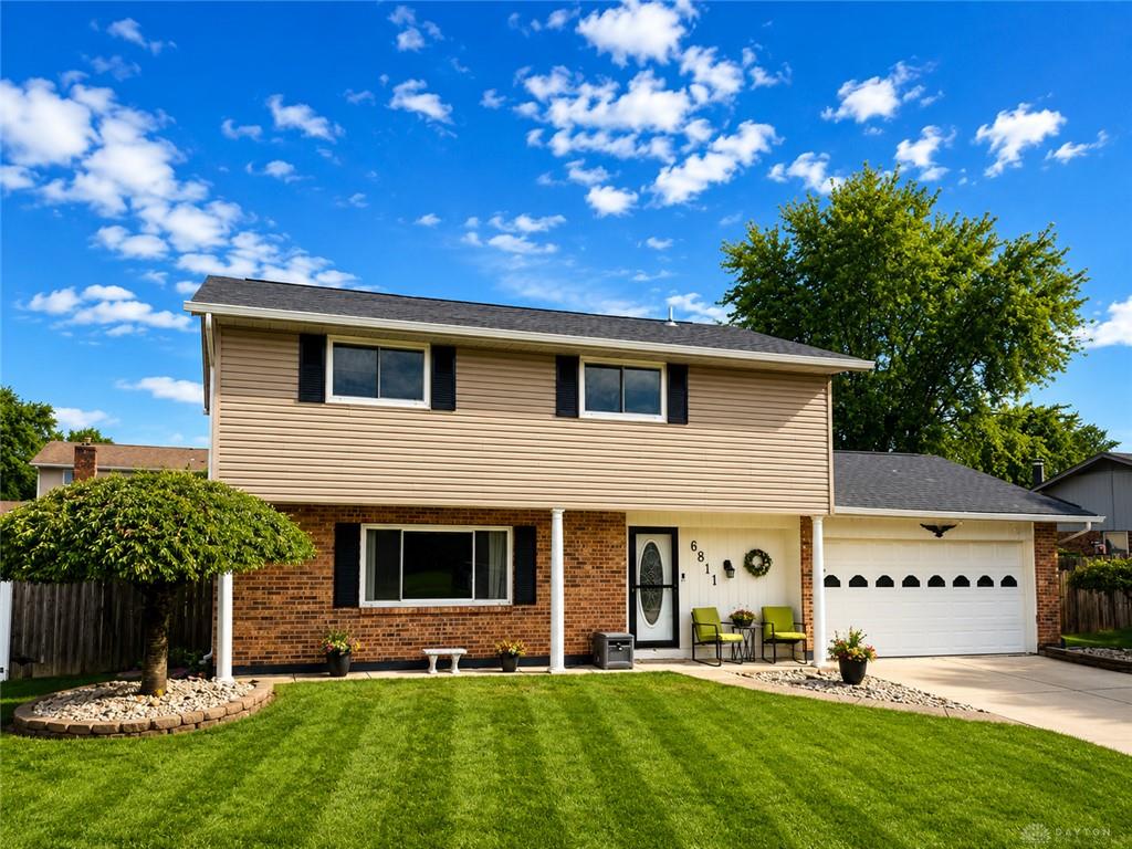 6811 Locustview Property Photo 1
