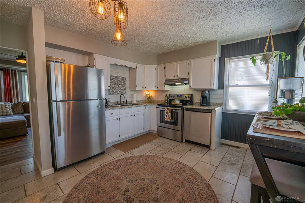 2940 Purdue Property Photo 5