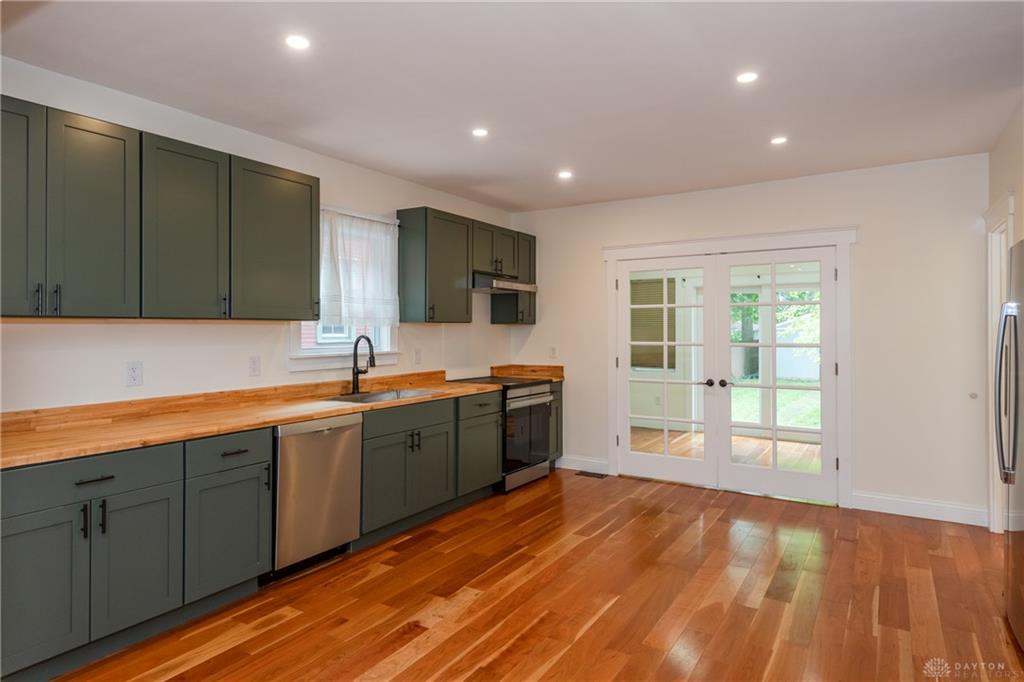 312 Park Property Photo 13