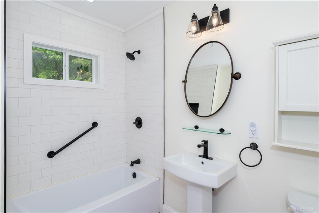 312 Park Property Photo 26