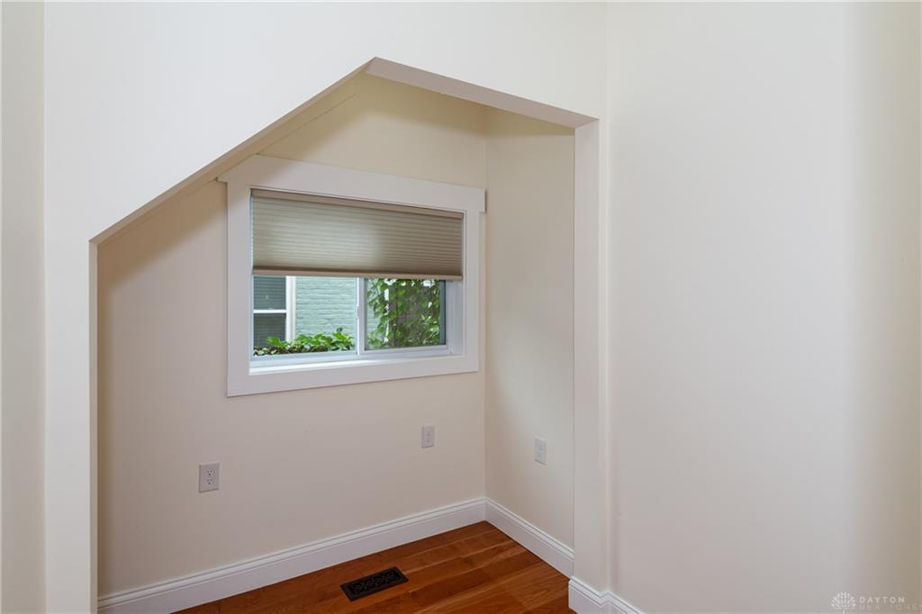 312 Park Property Photo 31