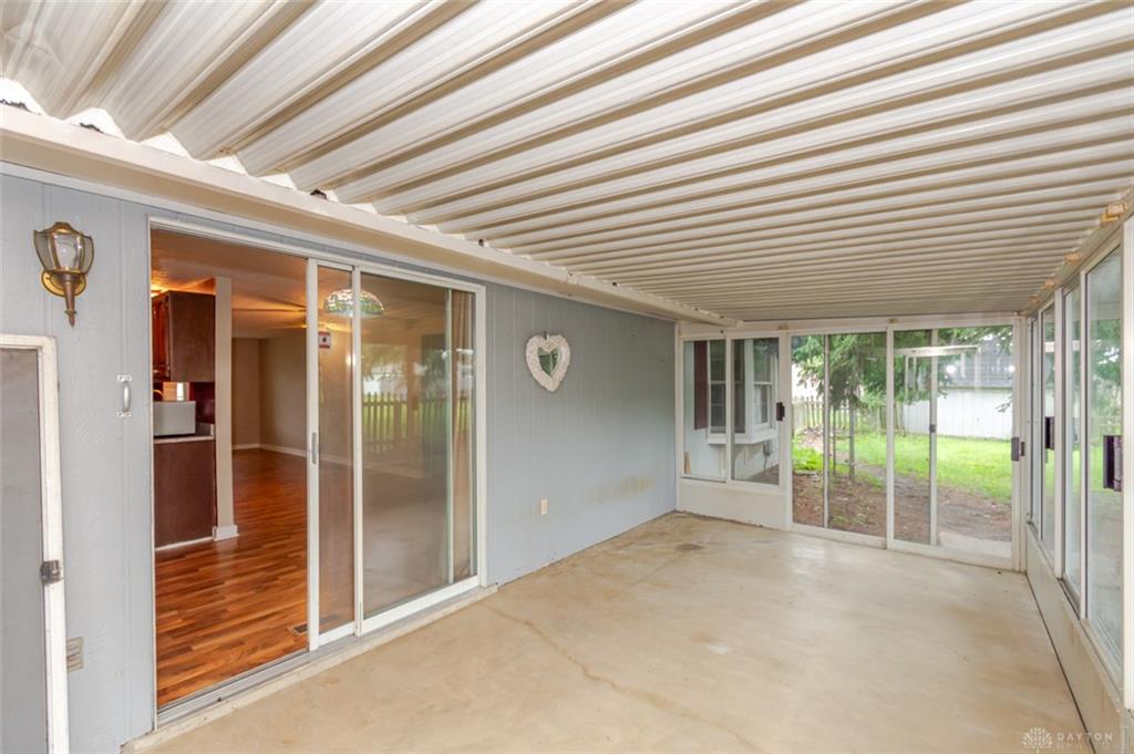 307 Flanders Property Photo 25