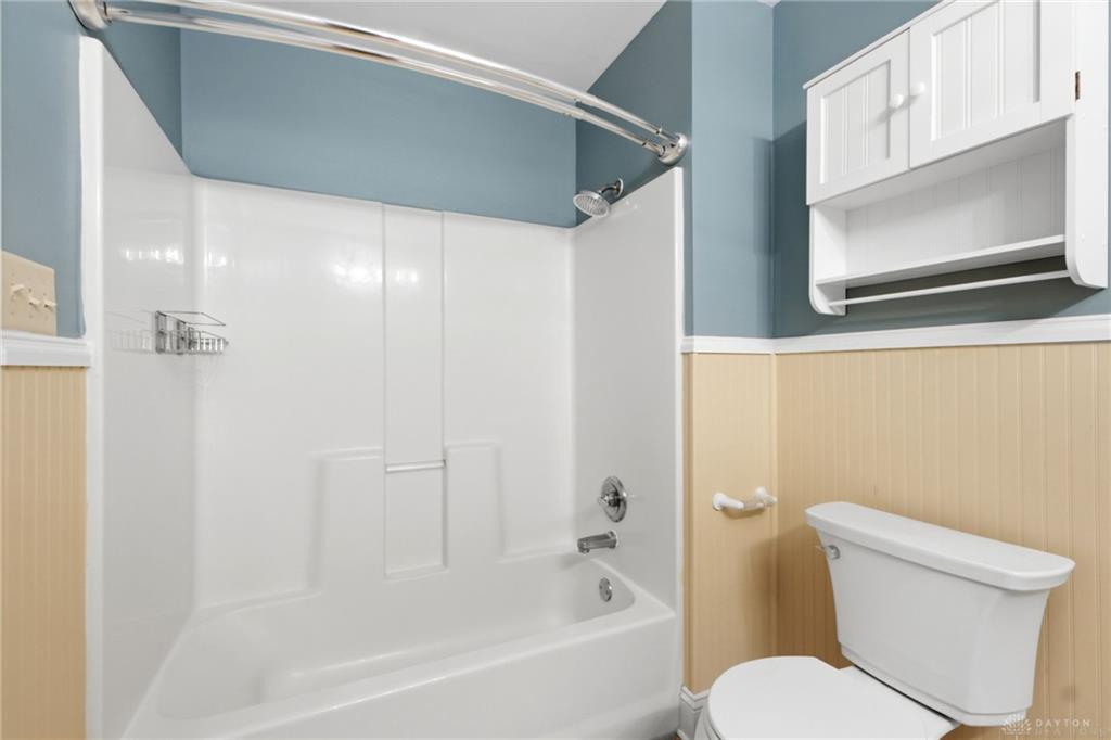 2548 Ehrhart Property Photo 12