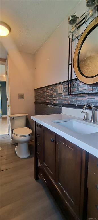 1280 Hanes Property Photo 22