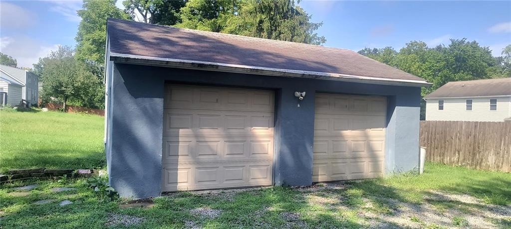 1280 Hanes Property Photo 39