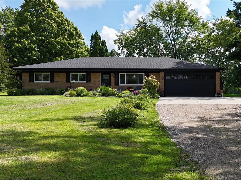 4634 Clayton Property Photo 1