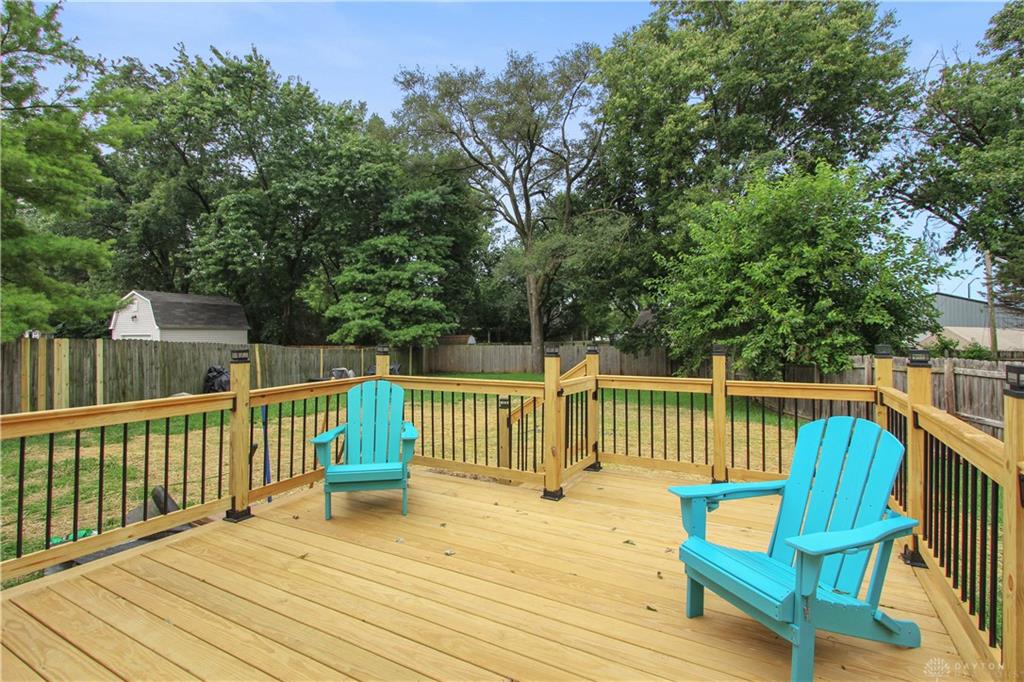 503 Meadowview Property Photo 3