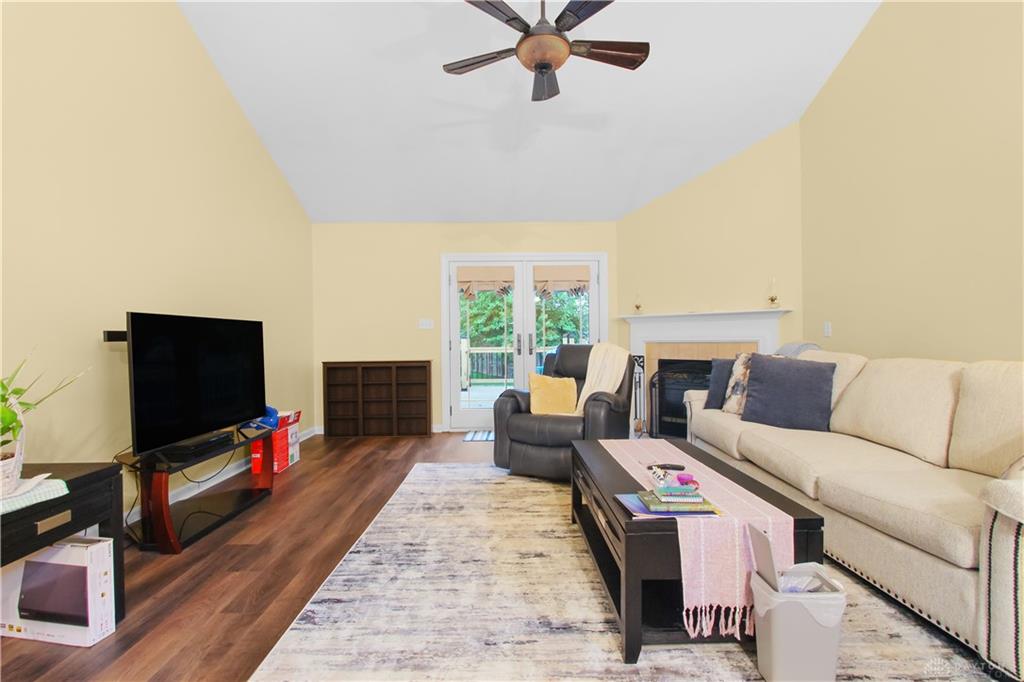 503 Meadowview Property Photo 10